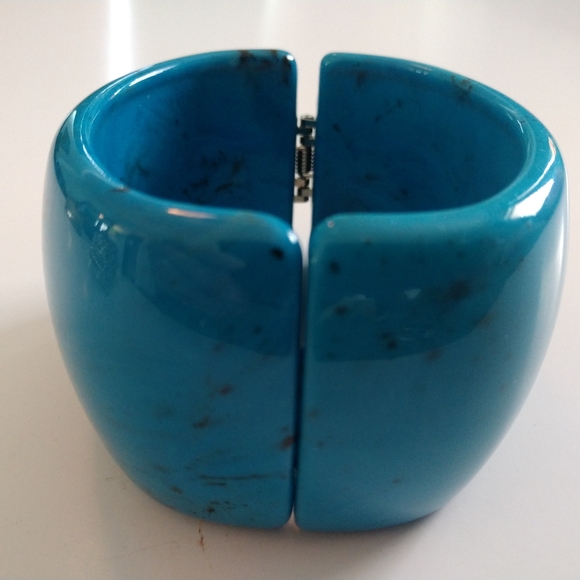 Bracelet Trio - Picture 2 of 12